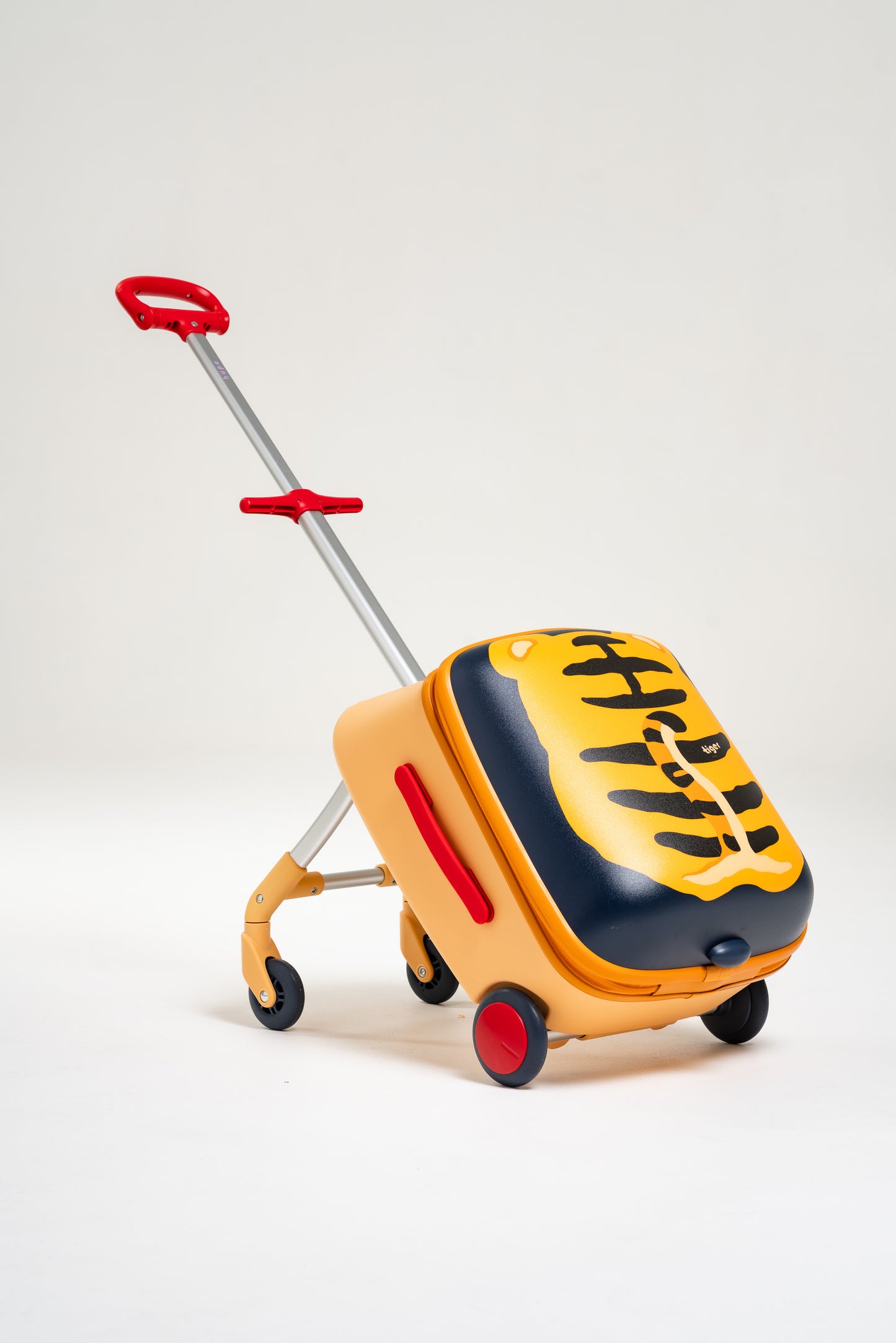 hupe™ Explorer ride-on luggage
