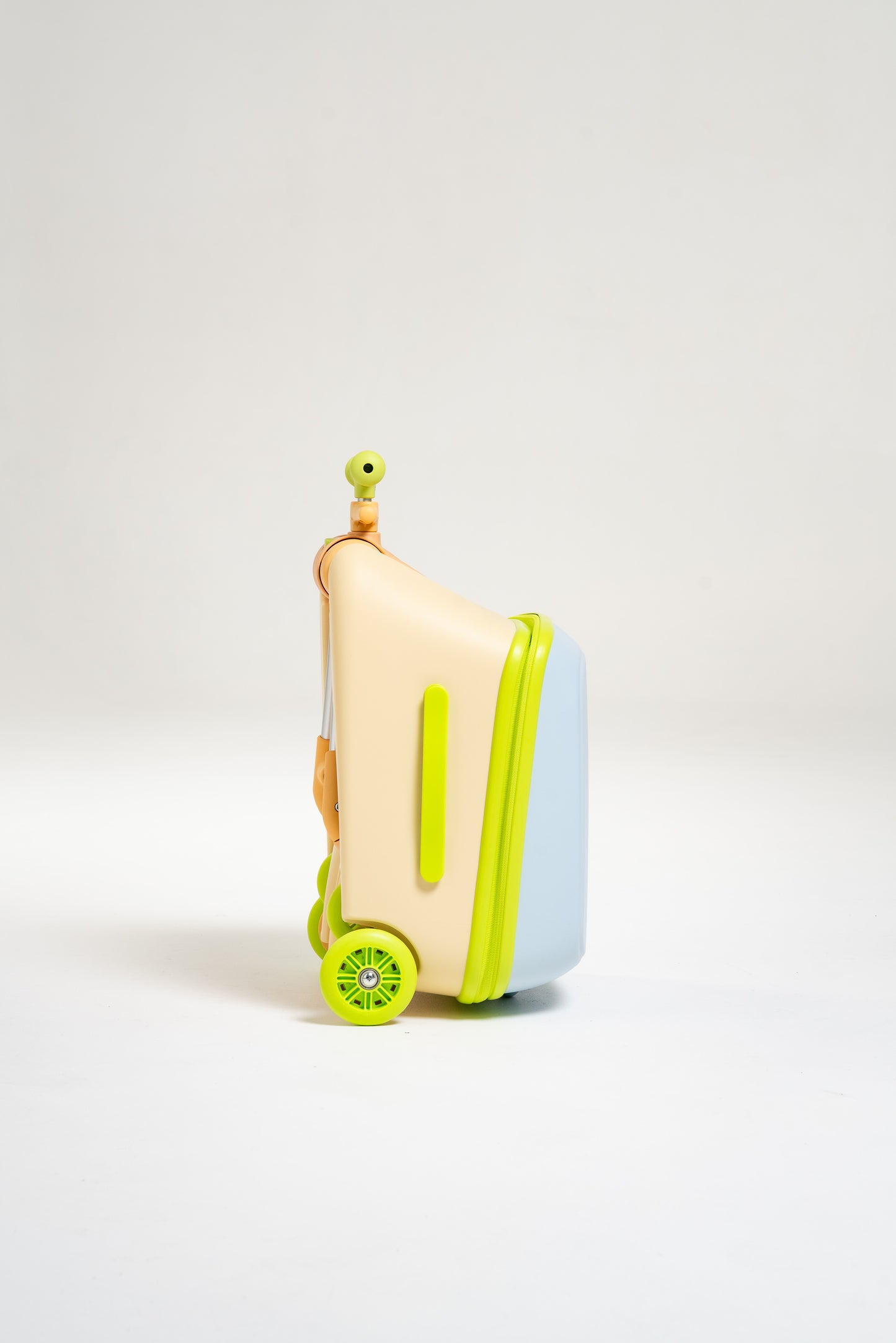 hupe™ Explorer ride-on luggage